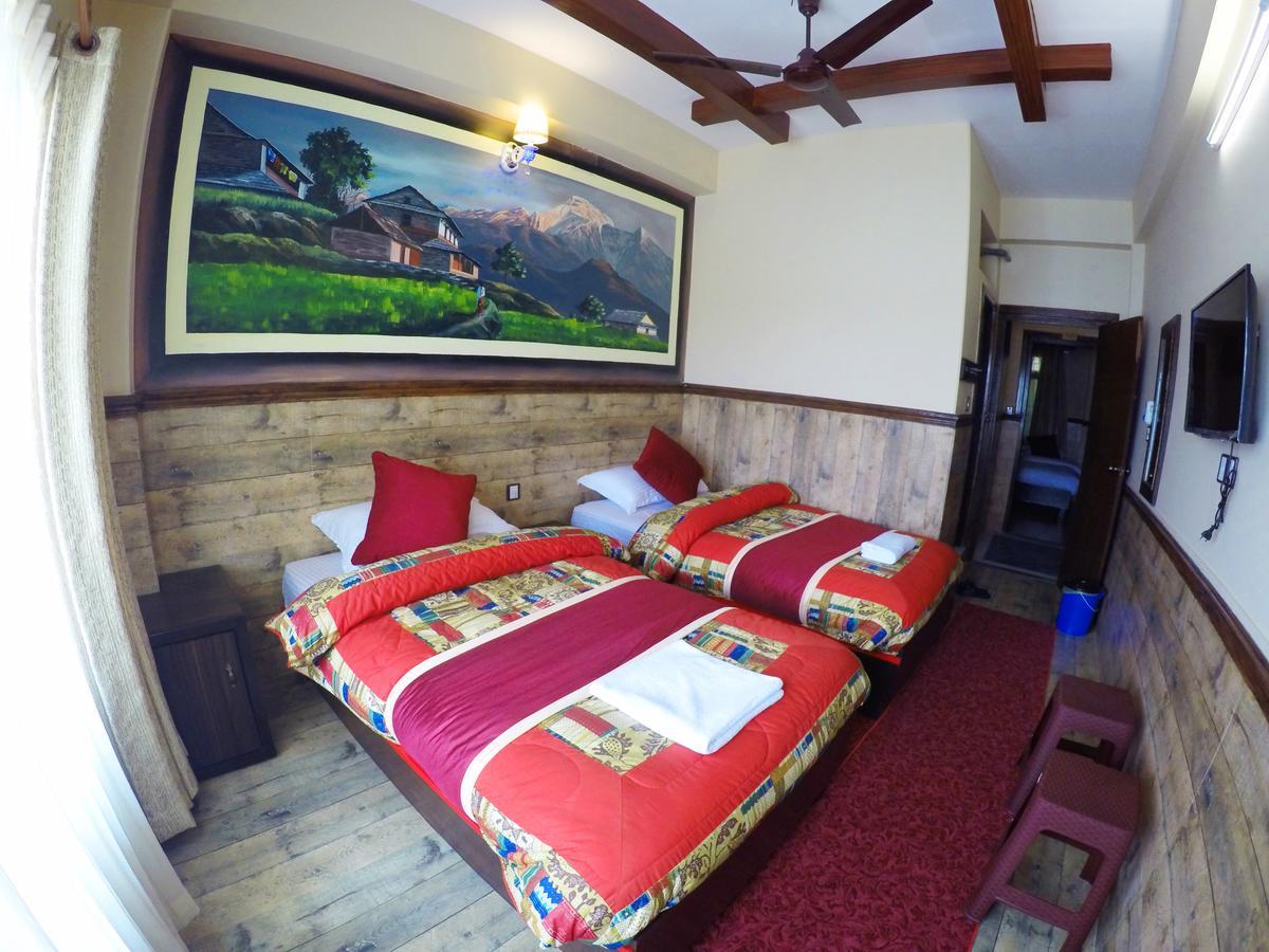 Hotel Forest Lake Backpackers' Hostel Pokhara Bagian luar foto