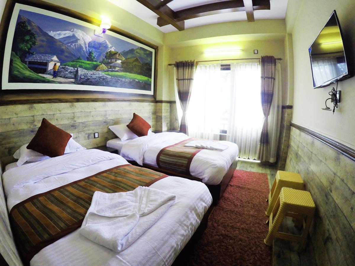 Hotel Forest Lake Backpackers' Hostel Pokhara Bagian luar foto
