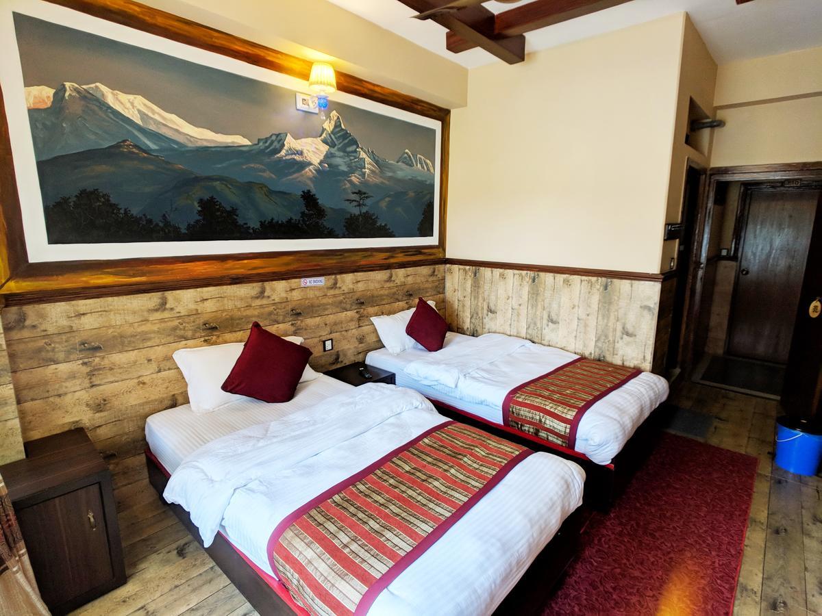 Hotel Forest Lake Backpackers' Hostel Pokhara Bagian luar foto
