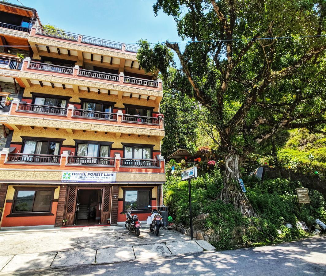 Hotel Forest Lake Backpackers' Hostel Pokhara Bagian luar foto